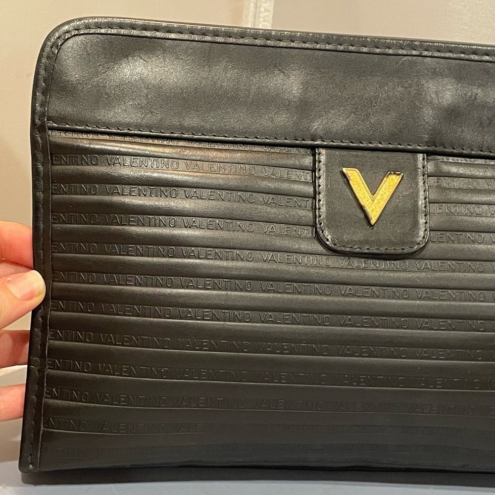 EUC Auth Mario Valentino VTG Black Leather Hinge Clutch Handbag Purse GHW Lux! - Picture 4 of 14